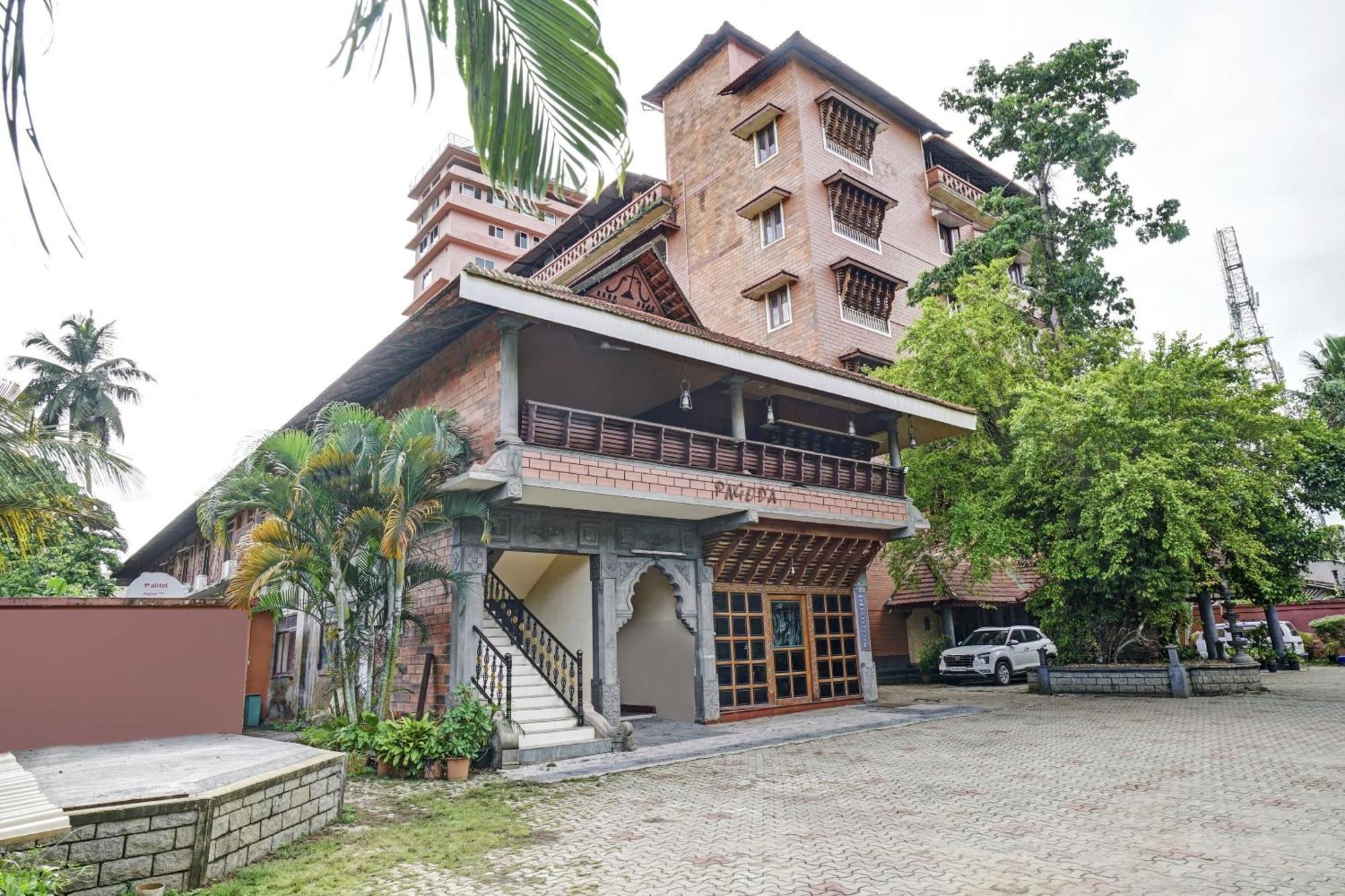 Palette - Pagoda Resorts Alappuzha Luaran gambar