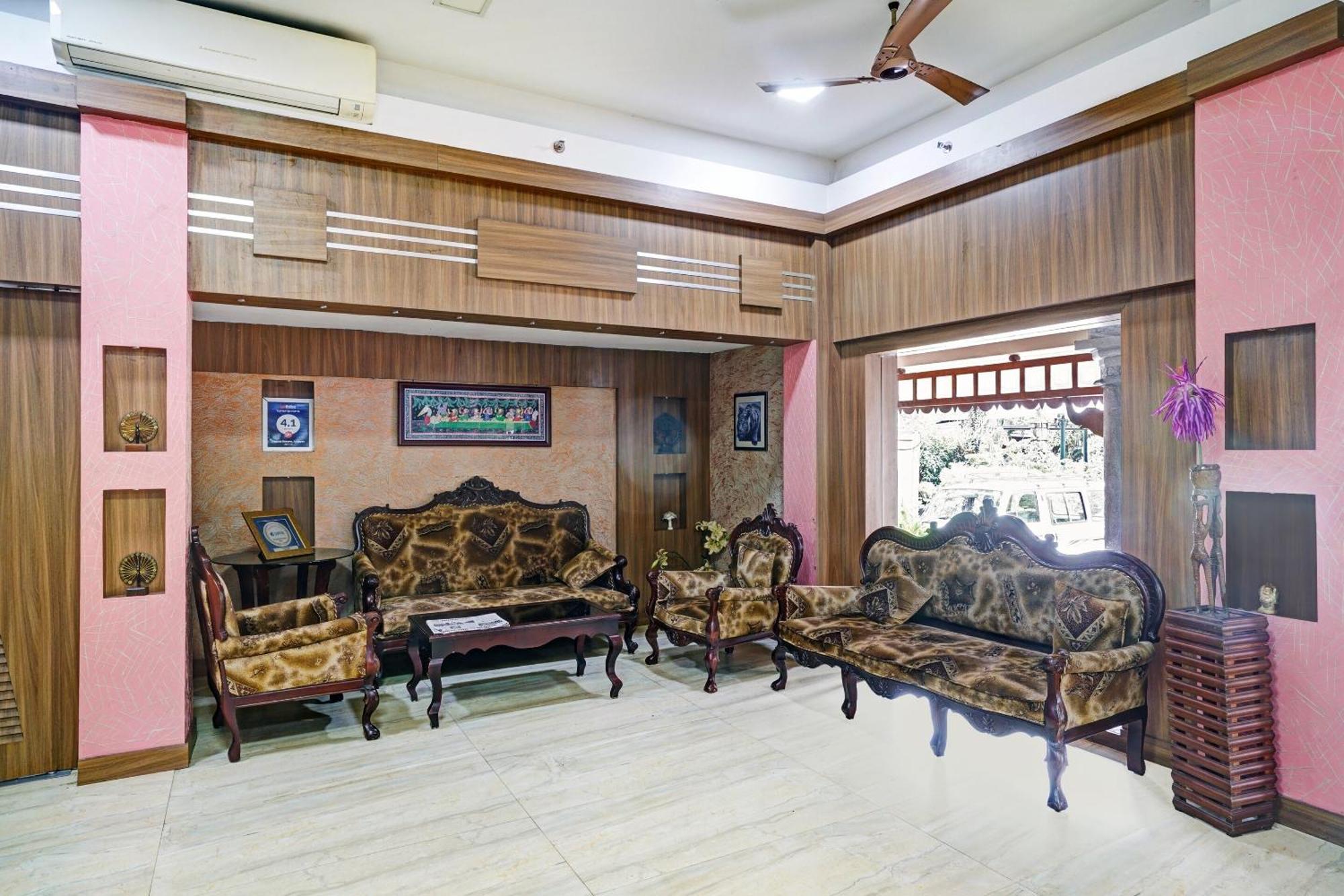 Palette - Pagoda Resorts Alappuzha Luaran gambar