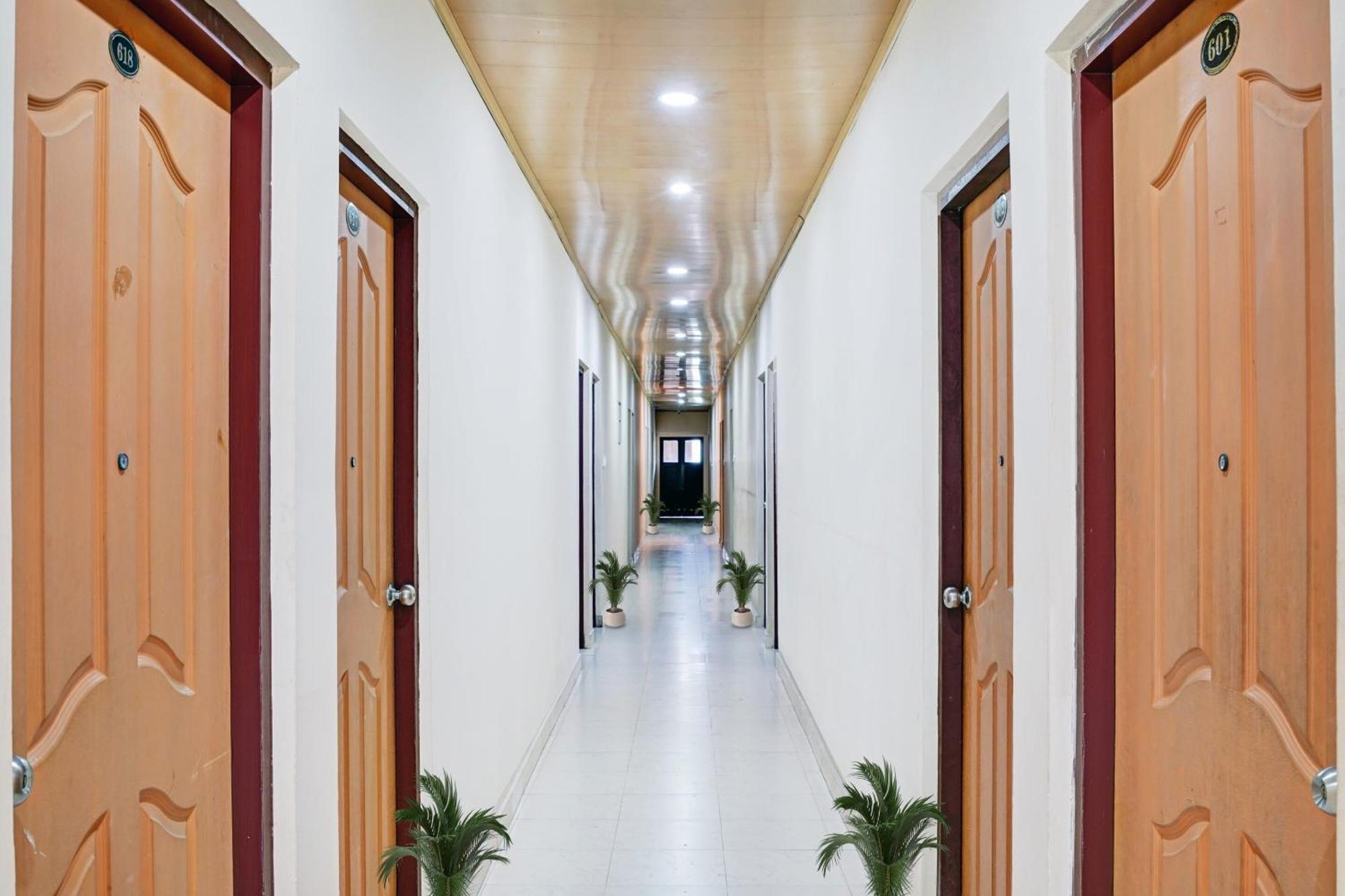 Palette - Pagoda Resorts Alappuzha Luaran gambar