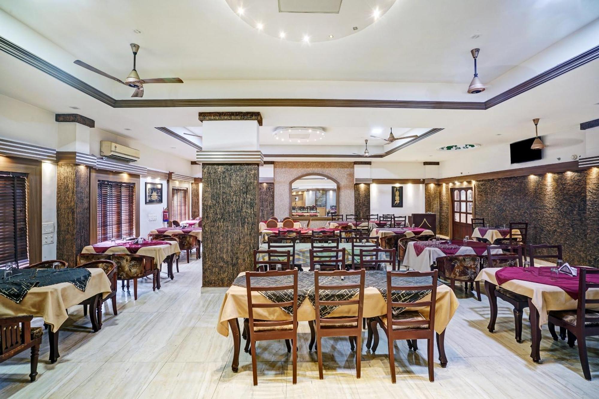 Palette - Pagoda Resorts Alappuzha Luaran gambar