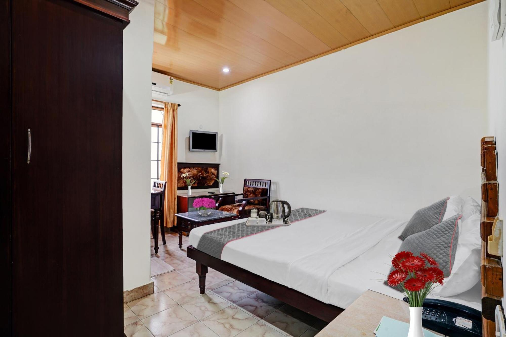 Palette - Pagoda Resorts Alappuzha Luaran gambar