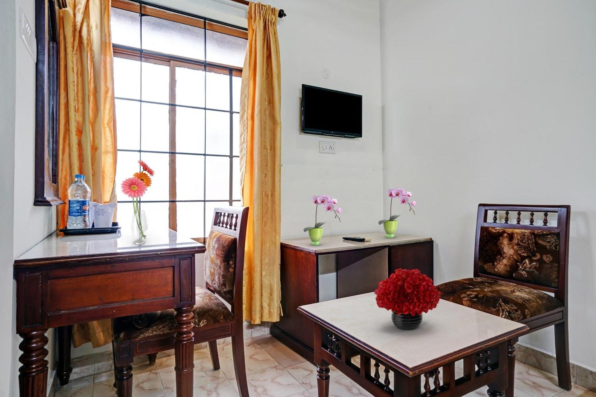 Palette - Pagoda Resorts Alappuzha Luaran gambar
