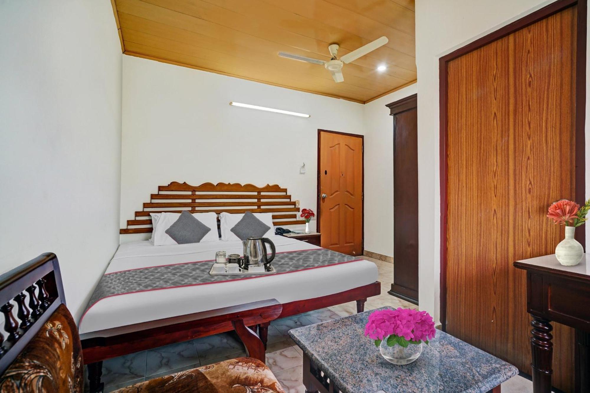Palette - Pagoda Resorts Alappuzha Luaran gambar