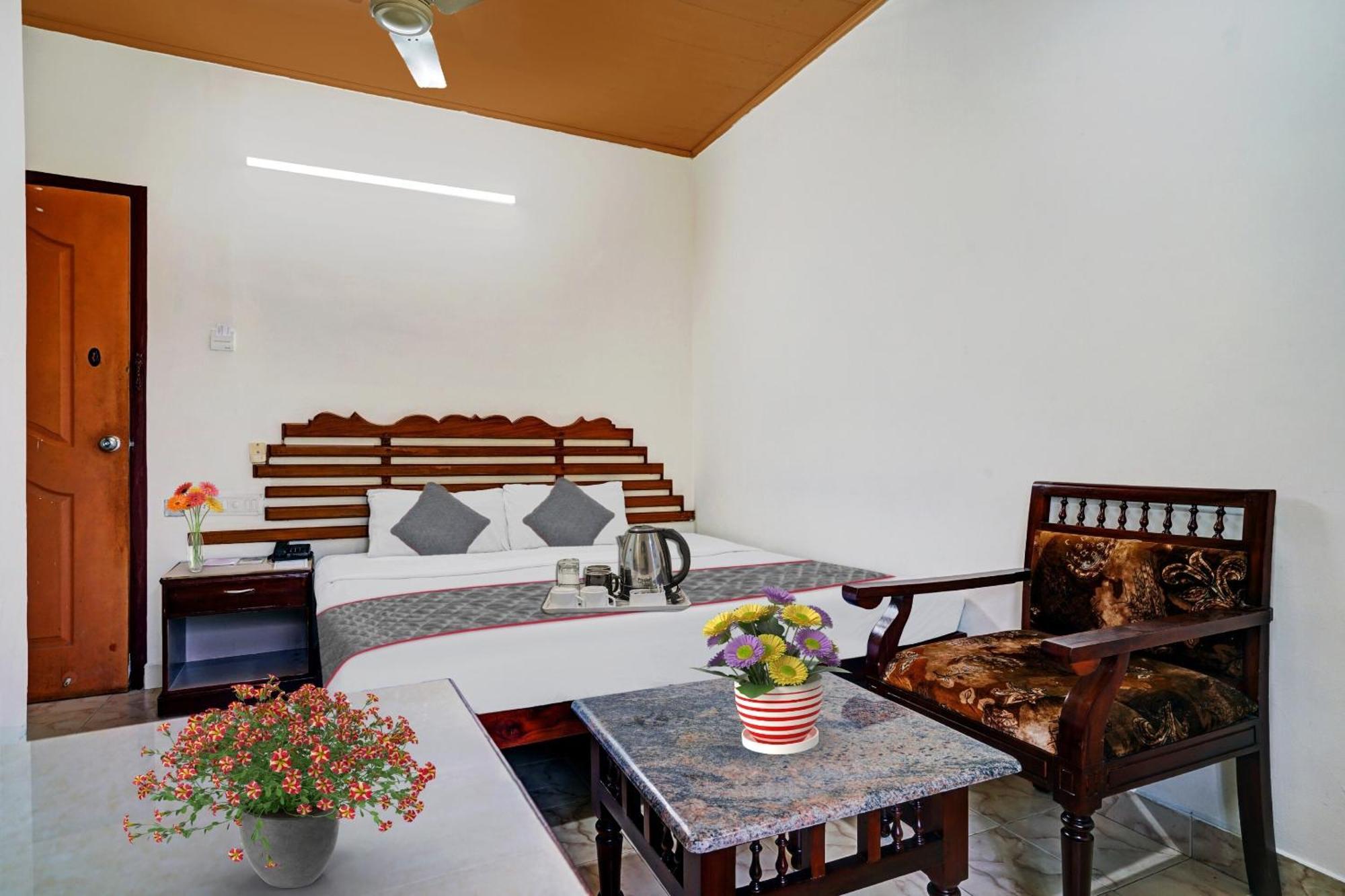 Palette - Pagoda Resorts Alappuzha Luaran gambar